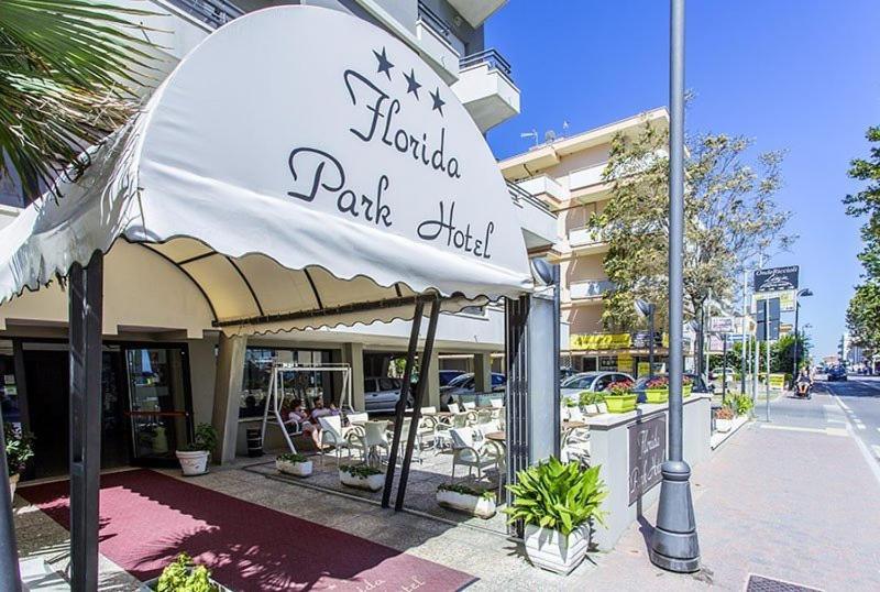 Florida Park Hotel بيلاريا-إيجيا مارينا المظهر الخارجي الصورة