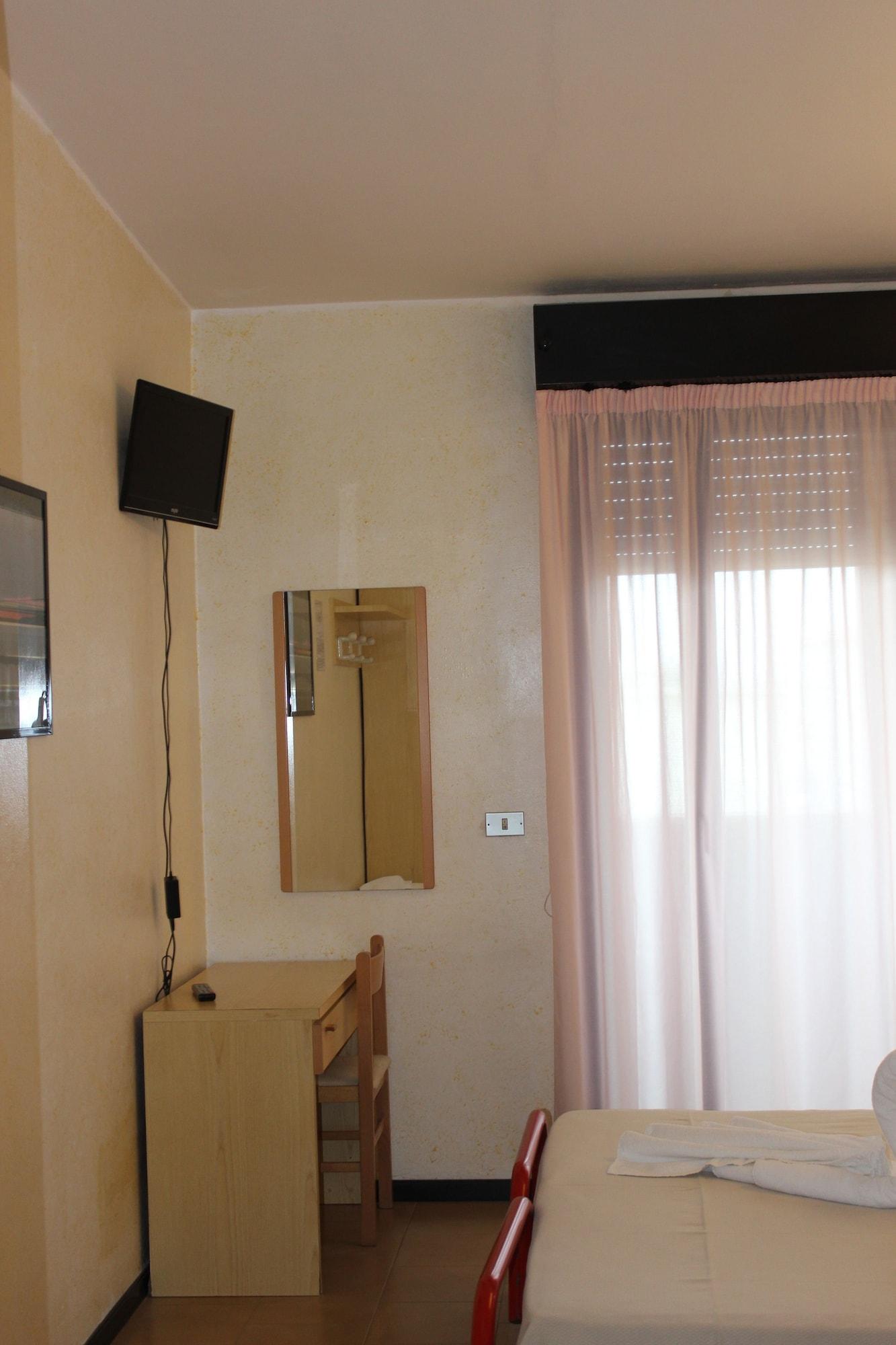 Florida Park Hotel بيلاريا-إيجيا مارينا المظهر الخارجي الصورة