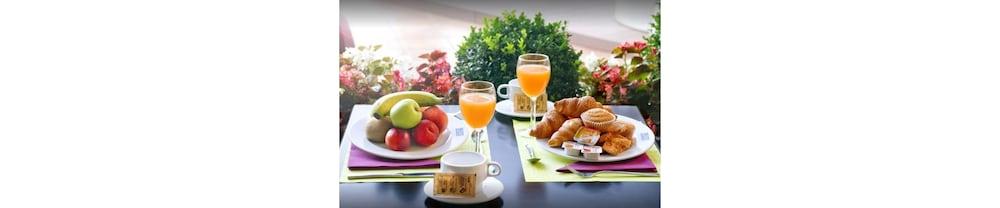 Florida Park Hotel بيلاريا-إيجيا مارينا المظهر الخارجي الصورة