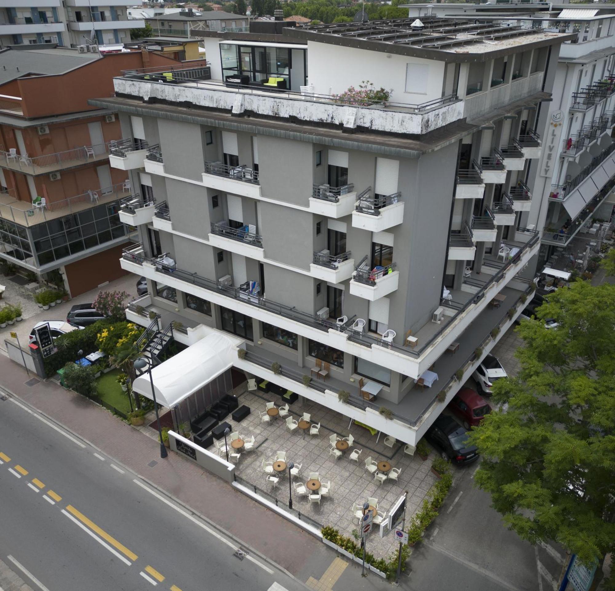 Florida Park Hotel بيلاريا-إيجيا مارينا المظهر الخارجي الصورة